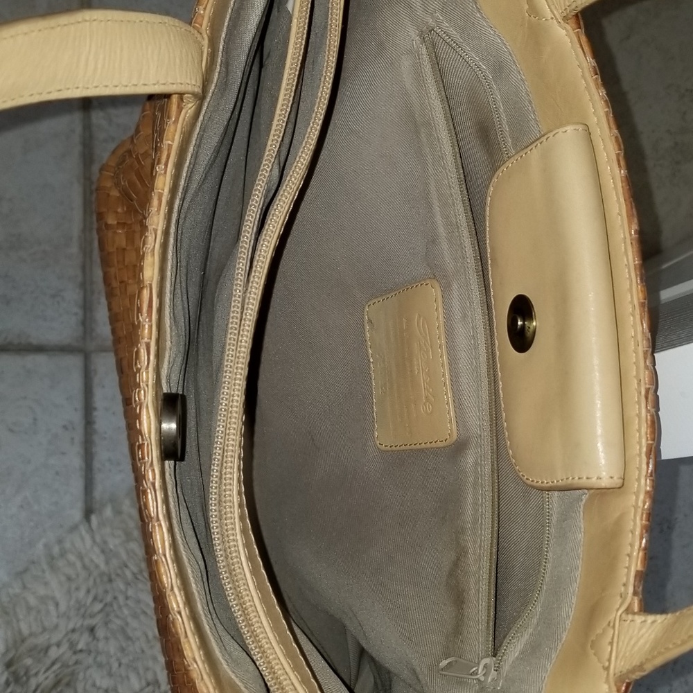 Purse - Picture 5 of 6